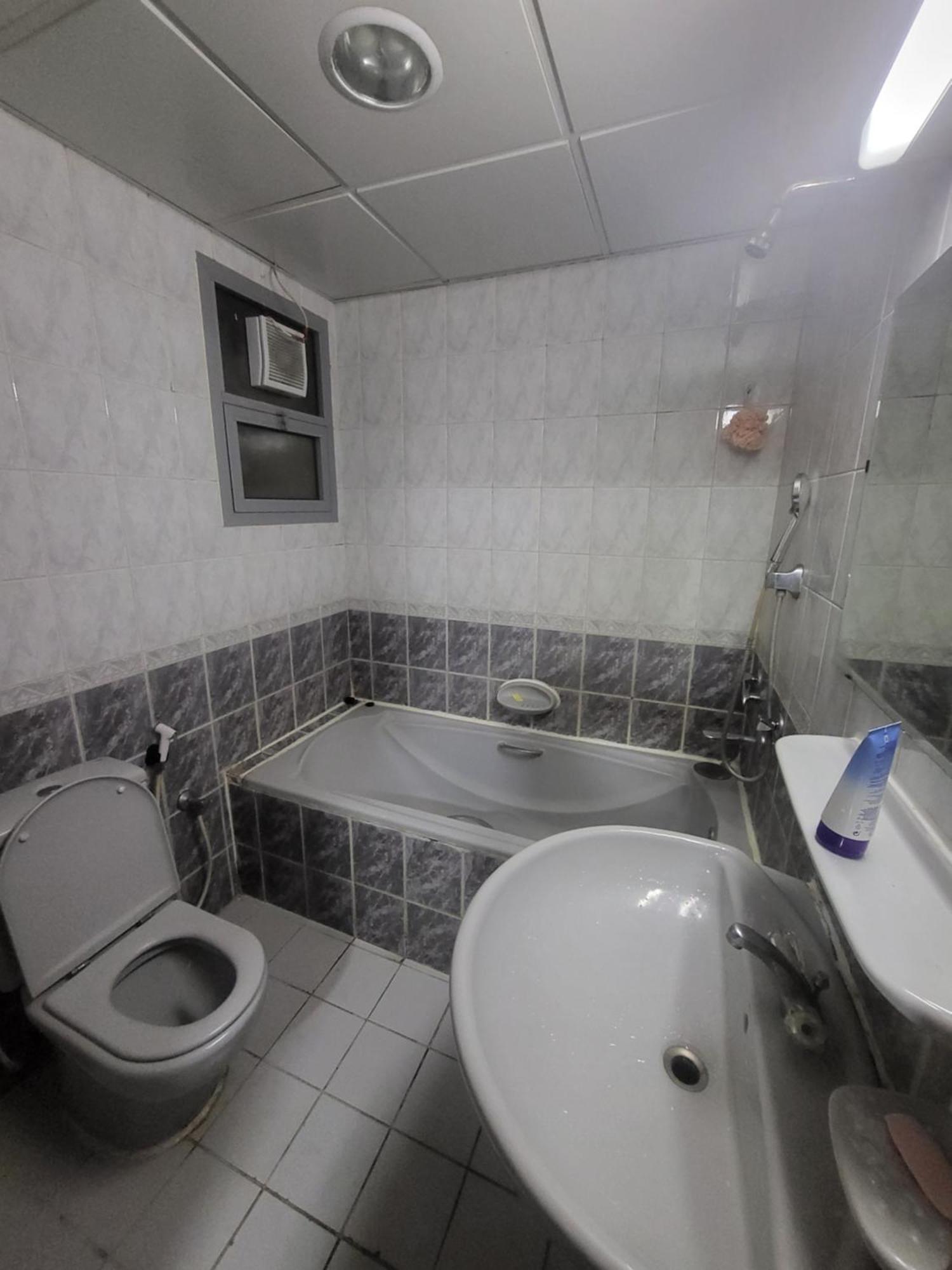 Corniche Full Studio Apartment Abu Dhabi Eksteriør billede